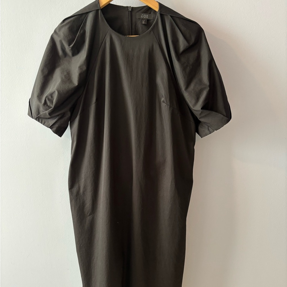 Cos lightweight puff sleeve dress US 10